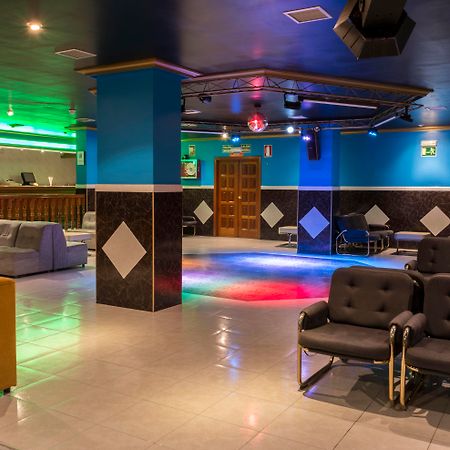 Hotel Nuevo Vichona サンシェンショ エクステリア 写真