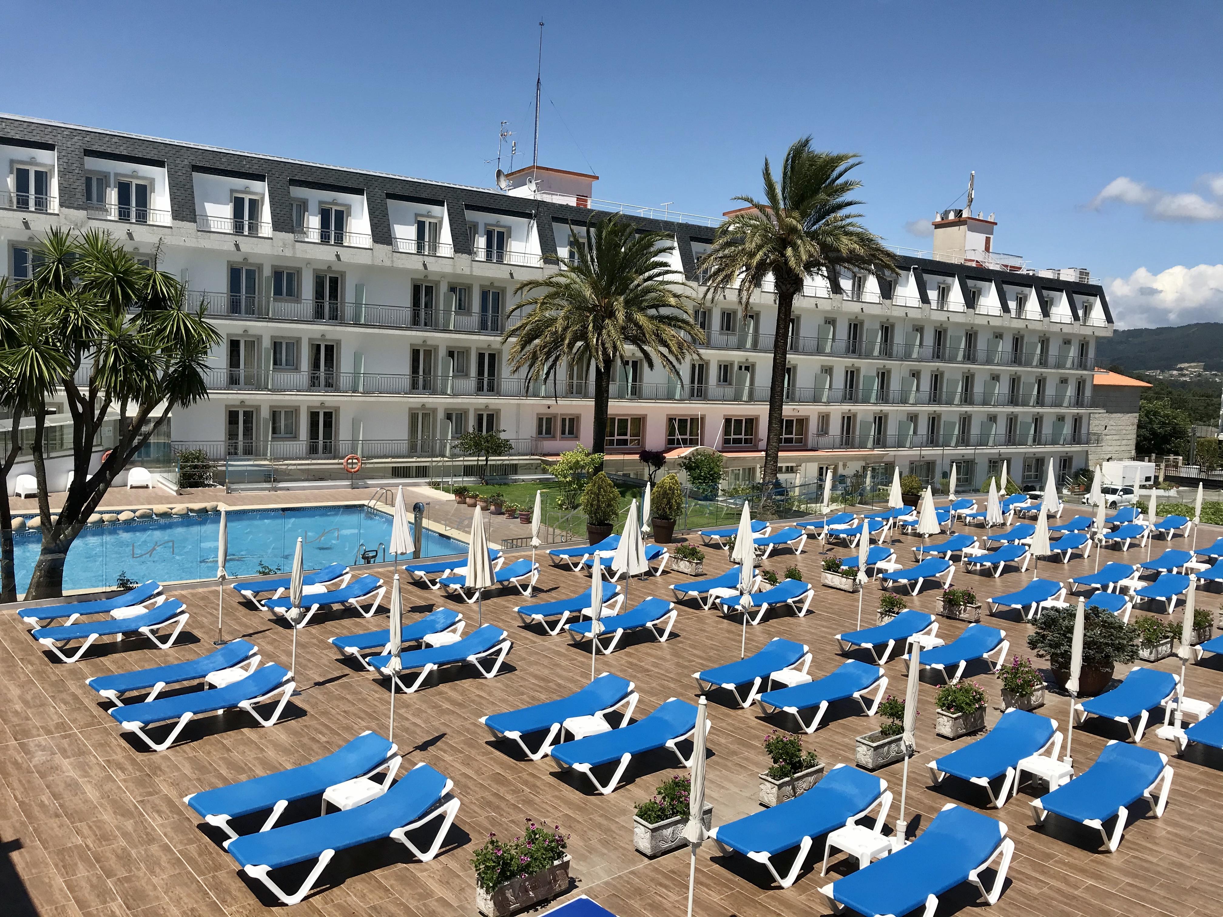 Hotel Nuevo Vichona サンシェンショ エクステリア 写真