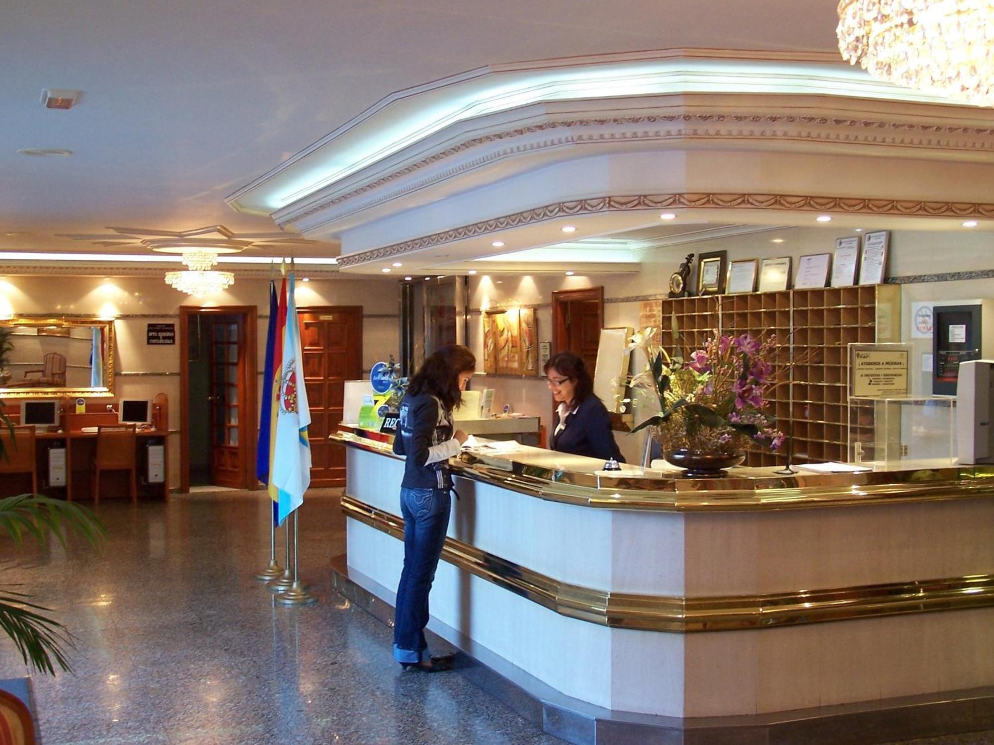 Hotel Nuevo Vichona サンシェンショ エクステリア 写真